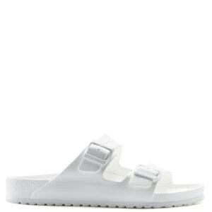 Sandalia de la marca Birkenstock modelo Arizona Eva en color blanco. Sandalia de una sola pieza, inspirada en la clásica sandalia de corcho, este modelo está hecho de EVA. Es muy ligero, lavable y resistente al agua.
